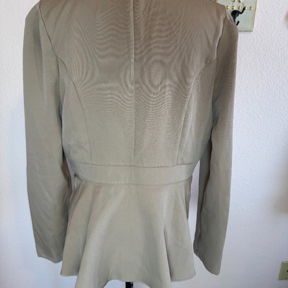 NWT Made with Love Single Button Peplum Blazer Large Tan - Picture 5 of 9